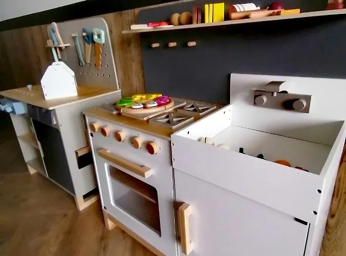 89 מלון יבוז'ינקה